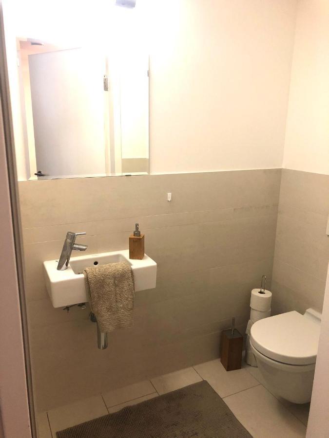 Amazing Austria Center Apartment Near Uno City Wien Ngoại thất bức ảnh