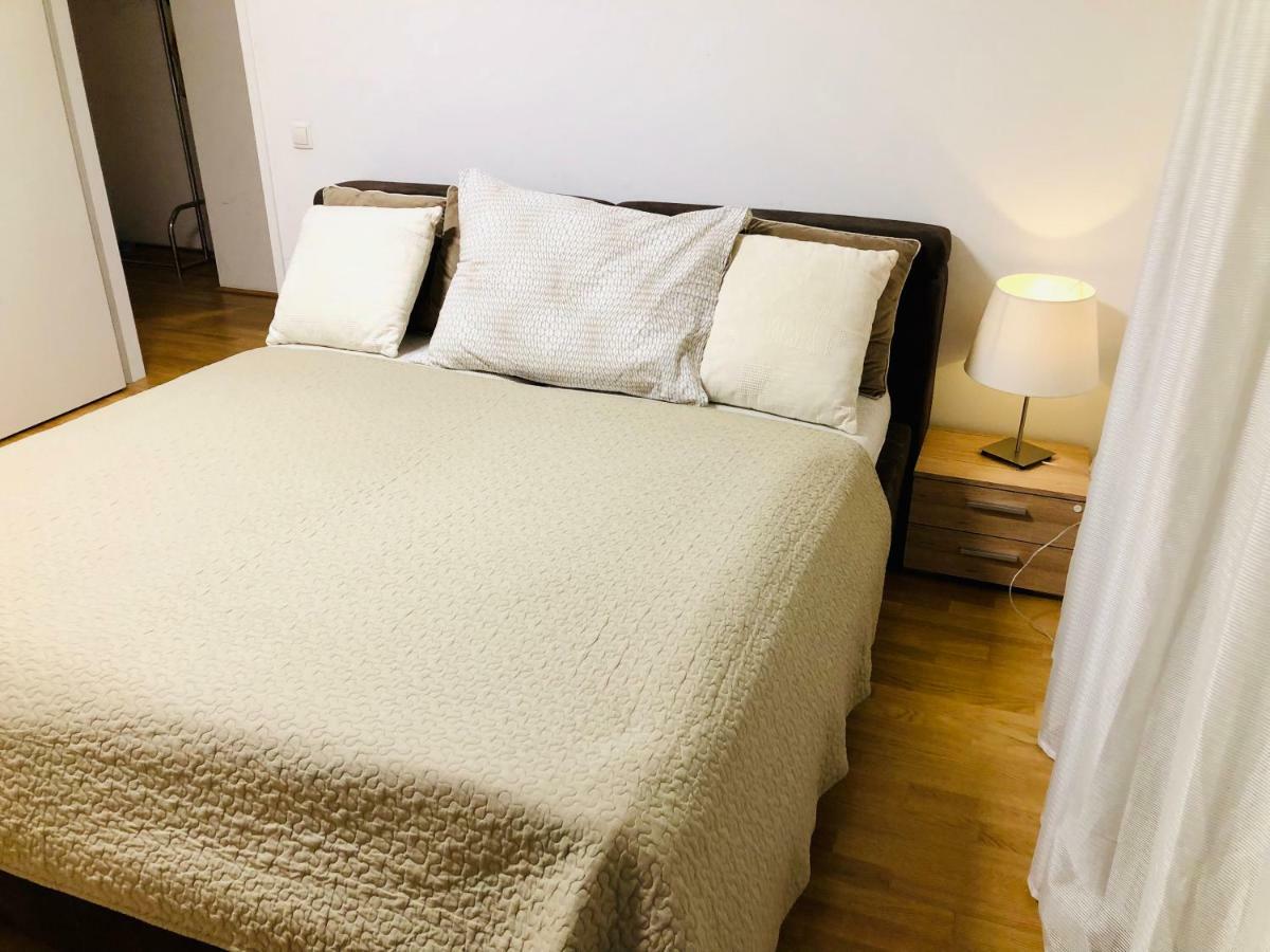 Amazing Austria Center Apartment Near Uno City Wien Ngoại thất bức ảnh
